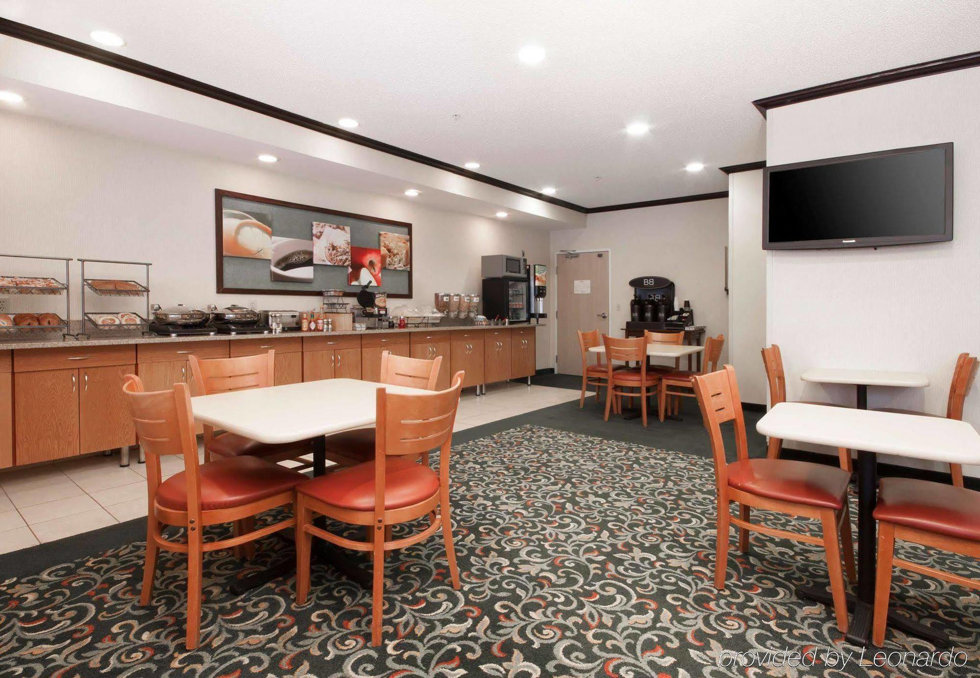 Baymont By Wyndham Coon Rapids Hotel Buitenkant foto