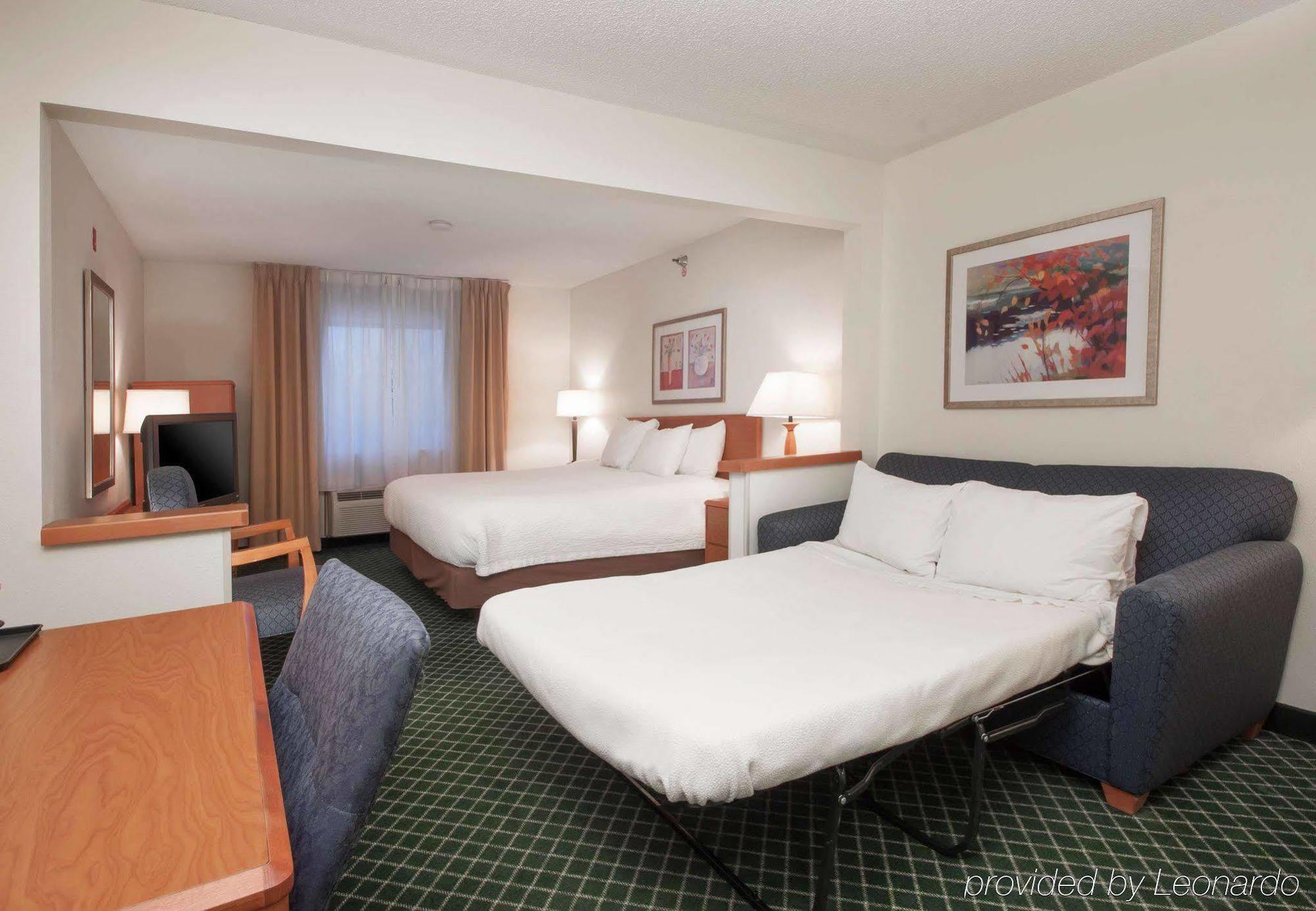 Baymont By Wyndham Coon Rapids Hotel Buitenkant foto