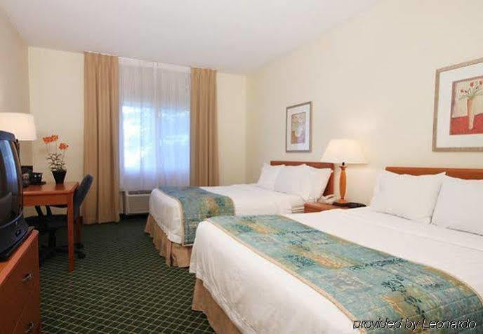 Baymont By Wyndham Coon Rapids Hotel Buitenkant foto