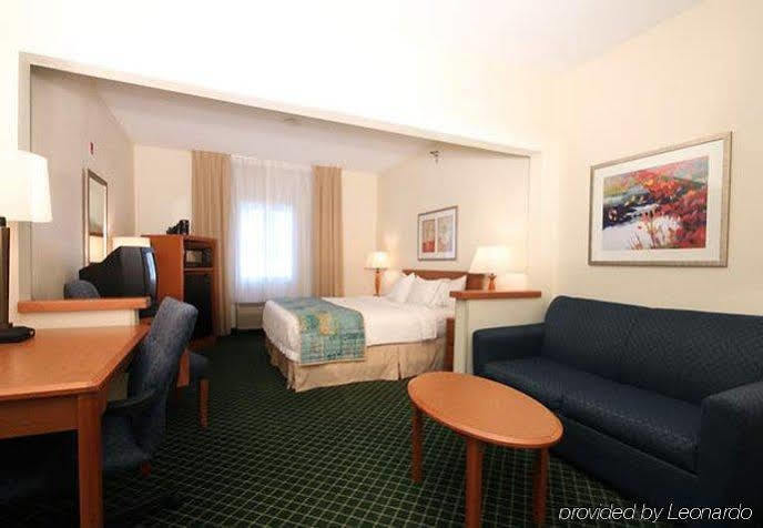 Baymont By Wyndham Coon Rapids Hotel Buitenkant foto