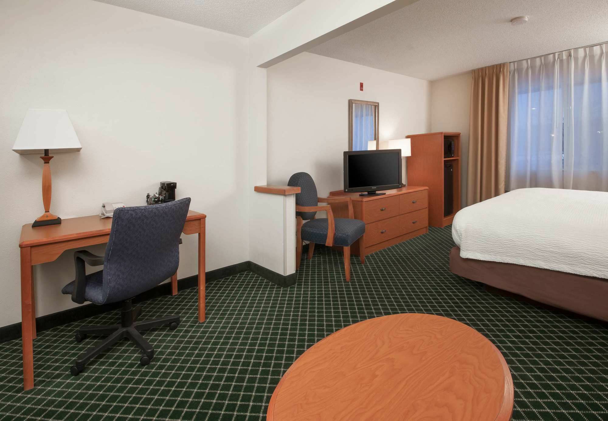 Baymont By Wyndham Coon Rapids Hotel Buitenkant foto