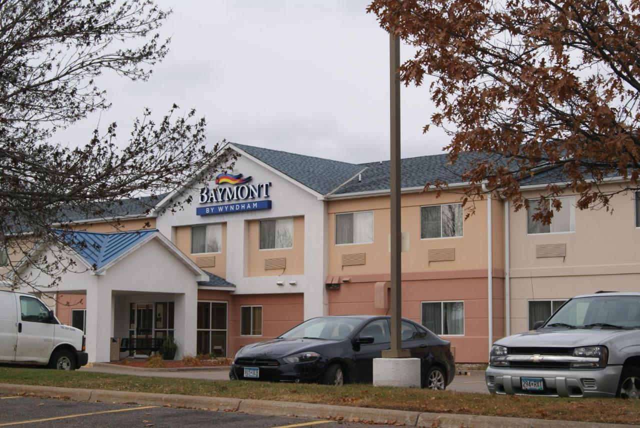 Baymont By Wyndham Coon Rapids Hotel Buitenkant foto